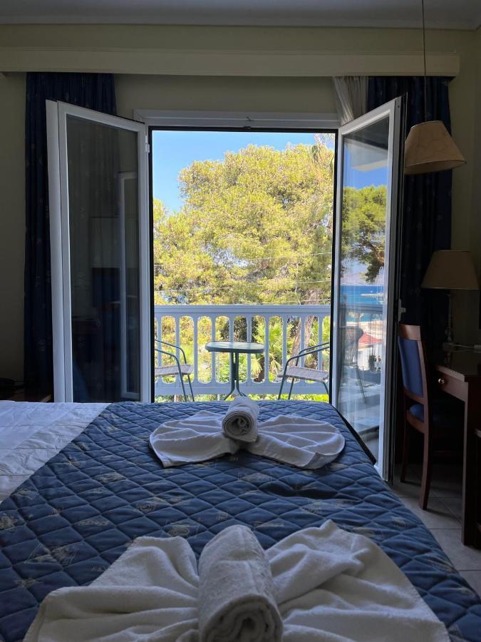 Theodorou Beach Hotel Apartments Psalidi  Eksteriør billede
