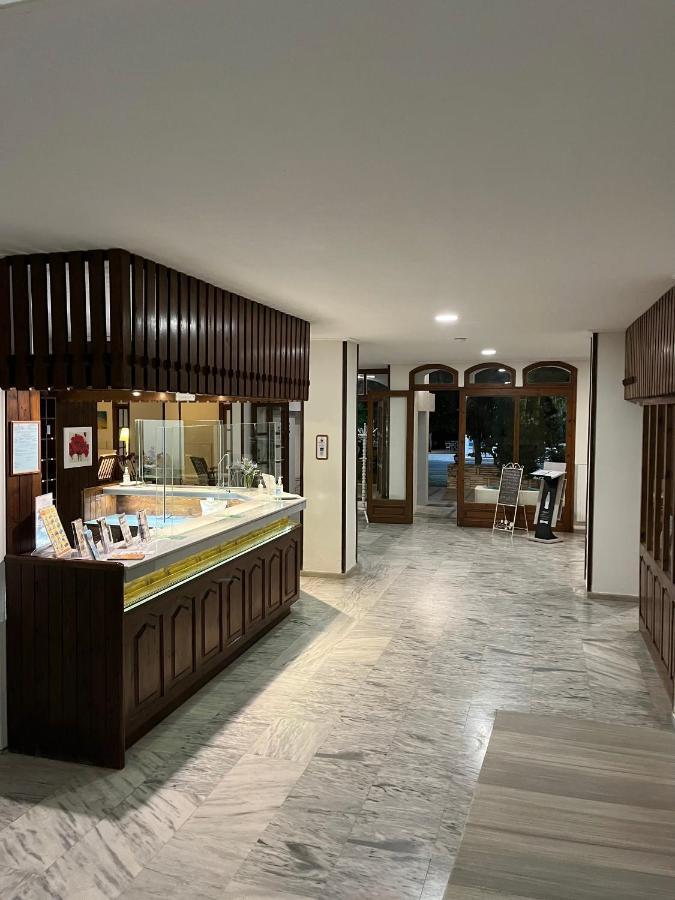Theodorou Beach Hotel Apartments Psalidi  Eksteriør billede