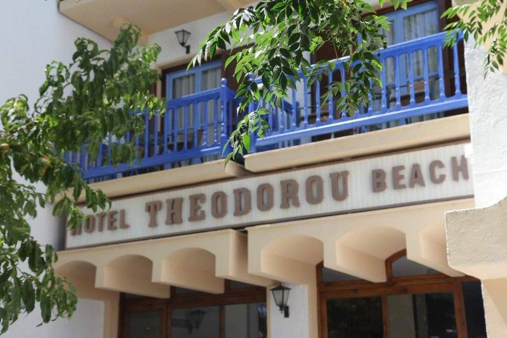 Theodorou Beach Hotel Apartments Psalidi  Eksteriør billede